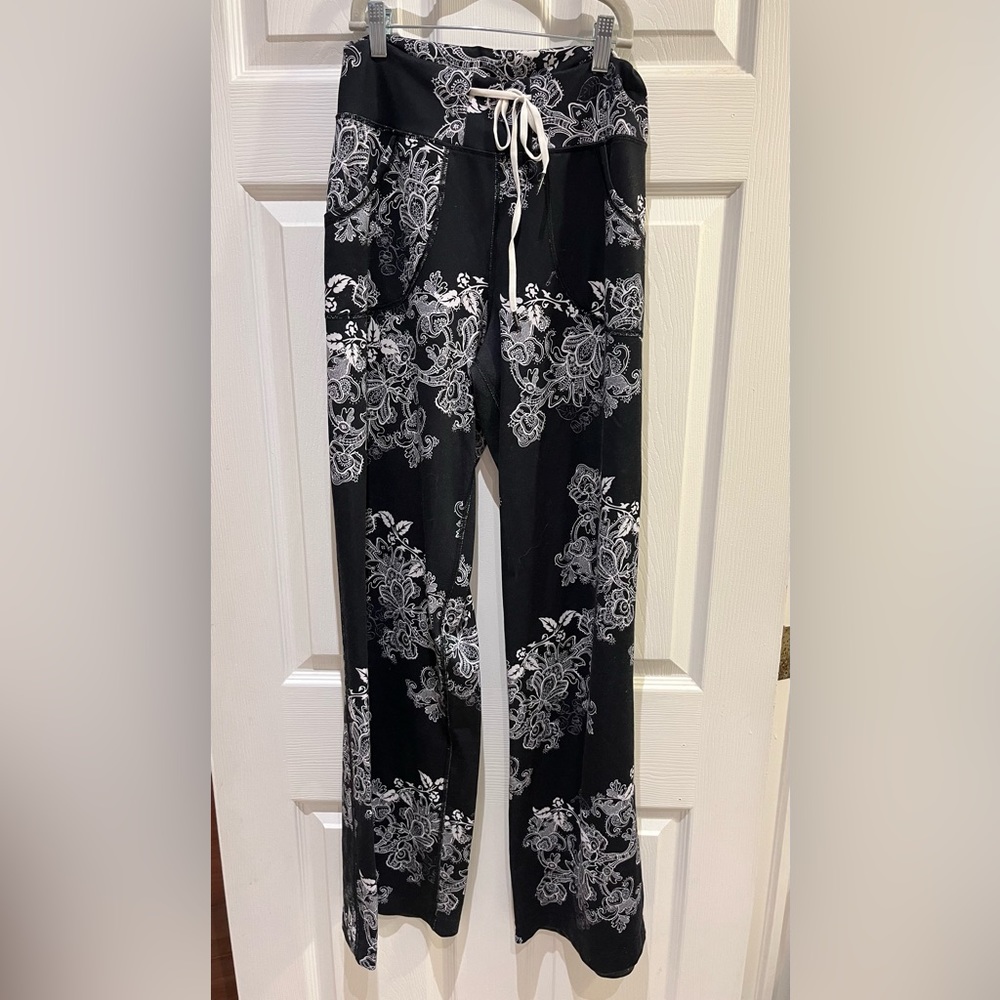 HTF Lululemon Wide Leg Pants